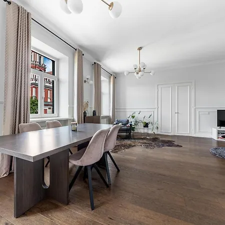 Stylish And Spacious In Old Town Of Vs ヴィリニュス